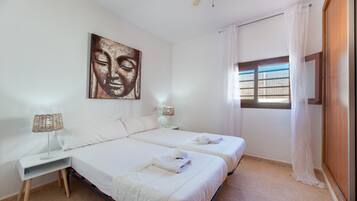 5 chambres, Wi-Fi gratuit, draps fournis