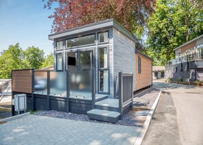 Exterior - 2 bedroom accommodation in Snowdonia (Snowdonia)