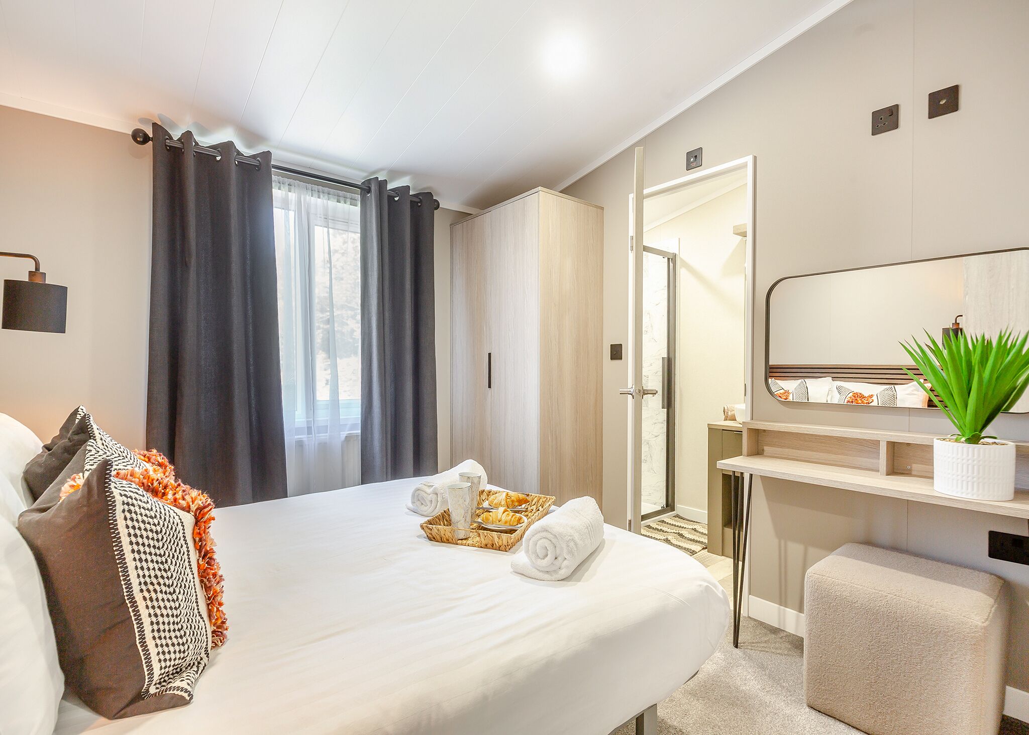 3 bedrooms