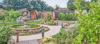 Luxury pod, perfect for two people seeking a romantic and relaxing break.