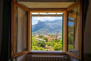 Interior - Villa Rae with Mountain View, Wi-Fi, Garden, Terrace & Pool (Sóller)
