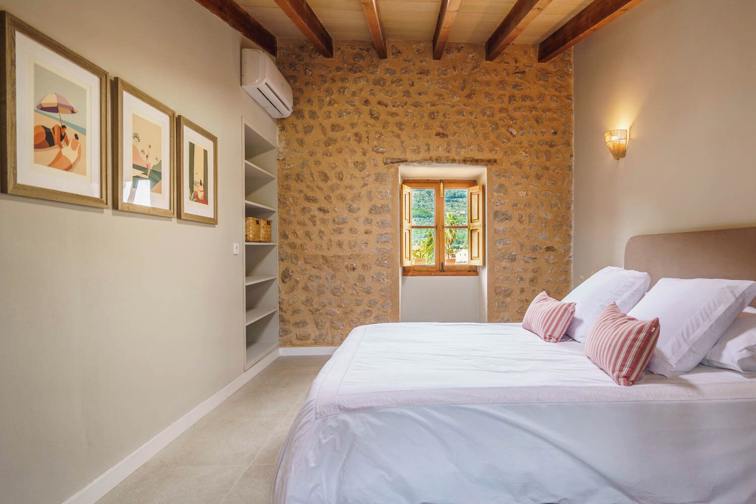 3 soveværelser, strygejern/strygebræt, gratis Wi-Fi, sengetøj