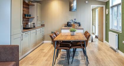 2 bedroom accommodation in Tewkesbury