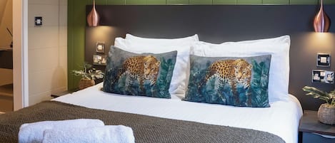 2 bedrooms