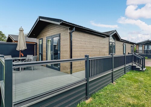 2 bedroom accommodation in Tewkesbury