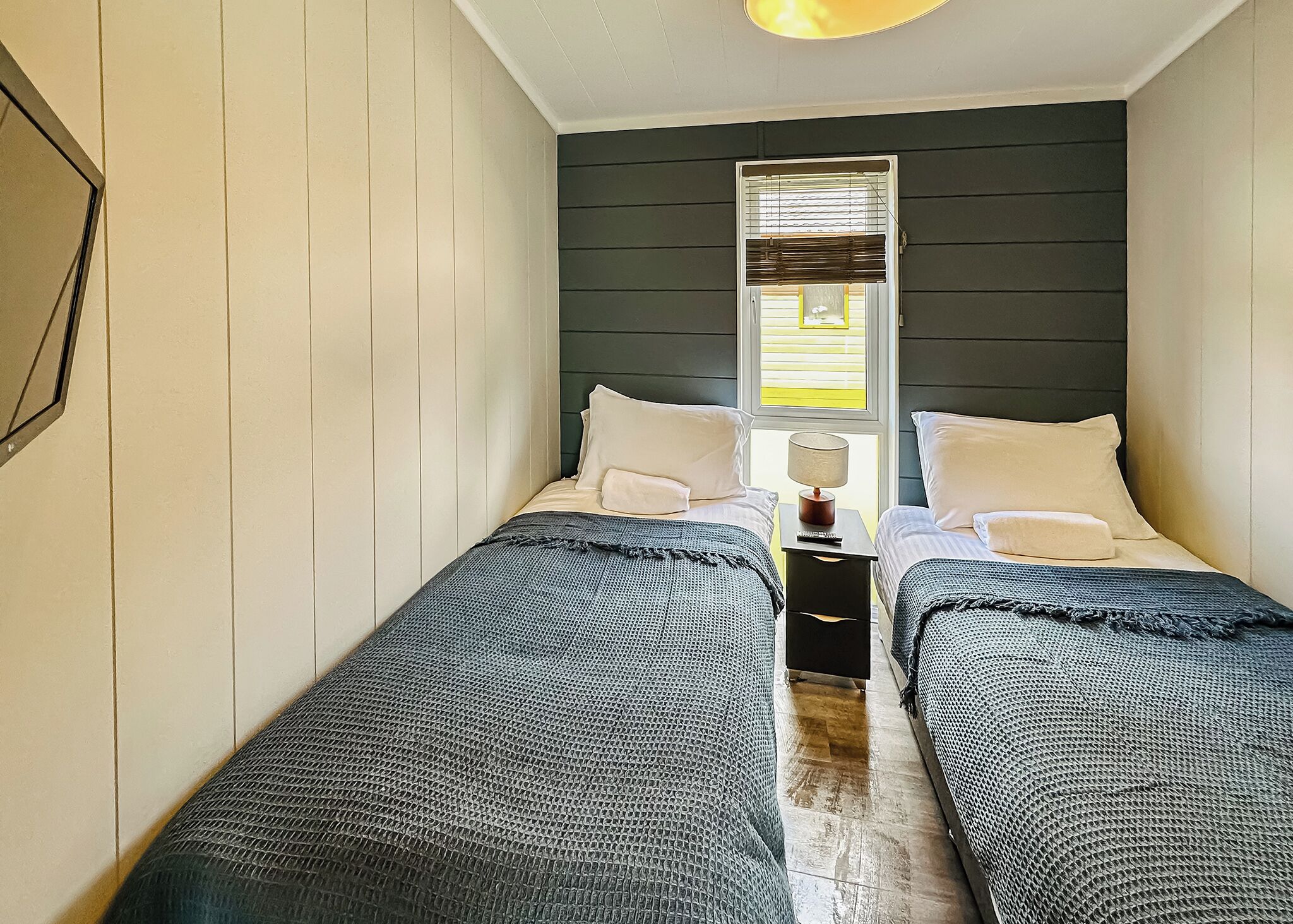 2 bedrooms