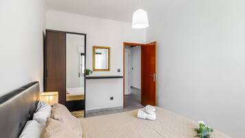 2 habitaciones, tabla de planchar con plancha y wifi gratis