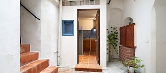 Apartment 'Apartamento-cueva Mi Rincón' with Balcony