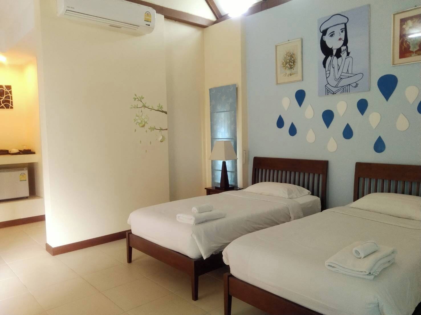 Vila Grand | Didekorasi berbeda-beda, tirai kedap cahaya, dan Wi-Fi gratis