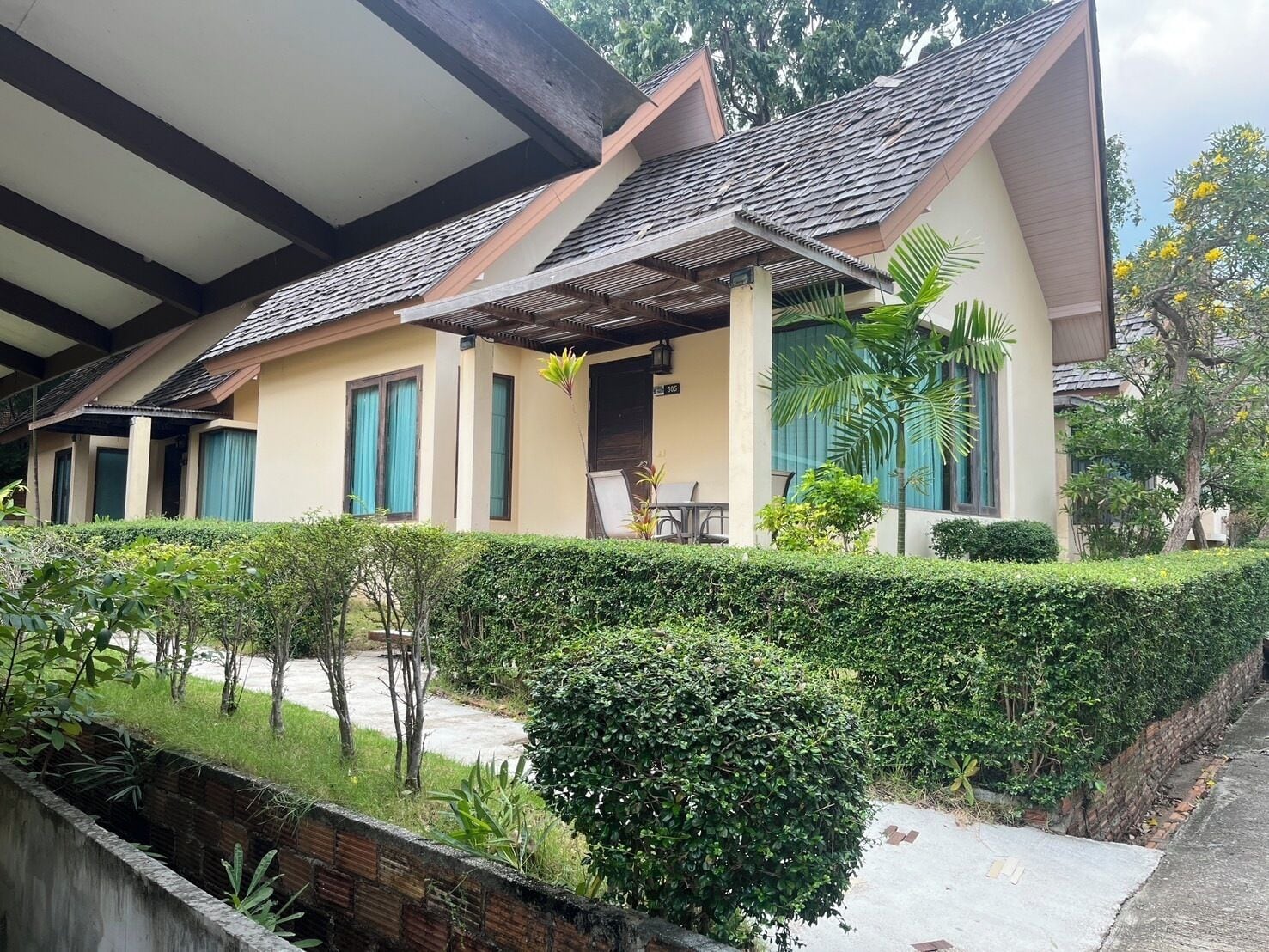 Vila Grand | Didekorasi berbeda-beda, tirai kedap cahaya, dan Wi-Fi gratis