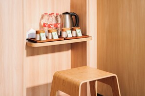 Cabaña ejecutiva, 2 camas Queen size, vista a la montaña | Escritorio, espacio para trabajar con laptop y wifi gratis 