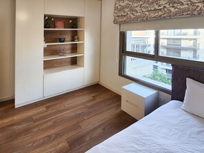 3 bedrooms, cots/infant beds, free WiFi, bed sheets - Holiday Luxury Home by FeelHome  (Jerusalem)