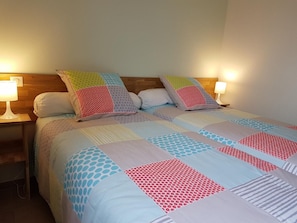 2 bedrooms, free WiFi, bed sheets