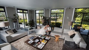 Luxury Suite | Living area - Luxe overnachten in Zeeland (Rilland)