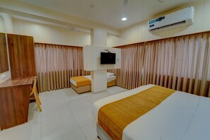 Free WiFi - Hotel Raajpath (Vadodara)