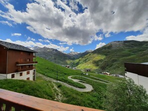 Vue depuis lâhĂ©bergement