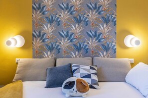 2 多间卧室、WiFi、床单