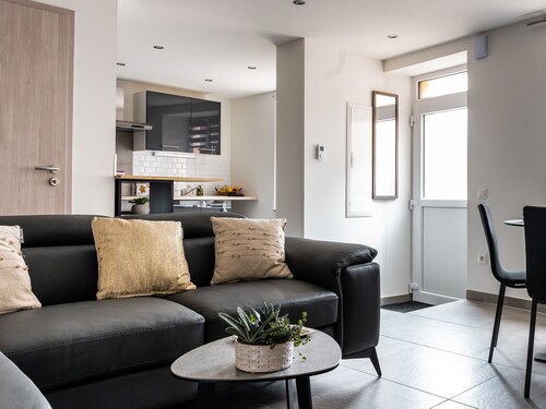 Maison rénovée au cœur de Thann : 3 chambres, cuisine équipée, proche randonnées et villes alsaciennes