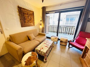 TV - Central apartment in Les Gets with parking (Les Gets)