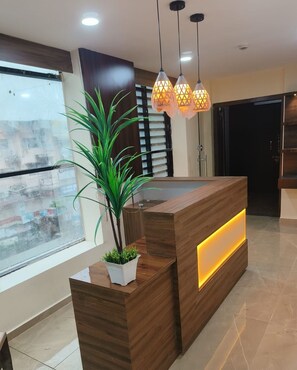 Interior entrance - Hotel V R Villa (Vadodara)