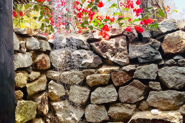 淋浴設備、雨淋花灑、免費梳洗用品、風筒