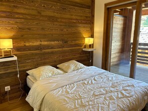 2 bedrooms, free WiFi - Luxury Apartment, Center, 6 ppl, Terrace, Parking, Pets OK (Les Gets)