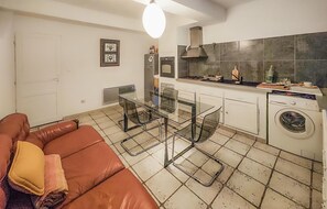 Interior - Gorgeous home in Pézenas with WiFi (Pézenas)