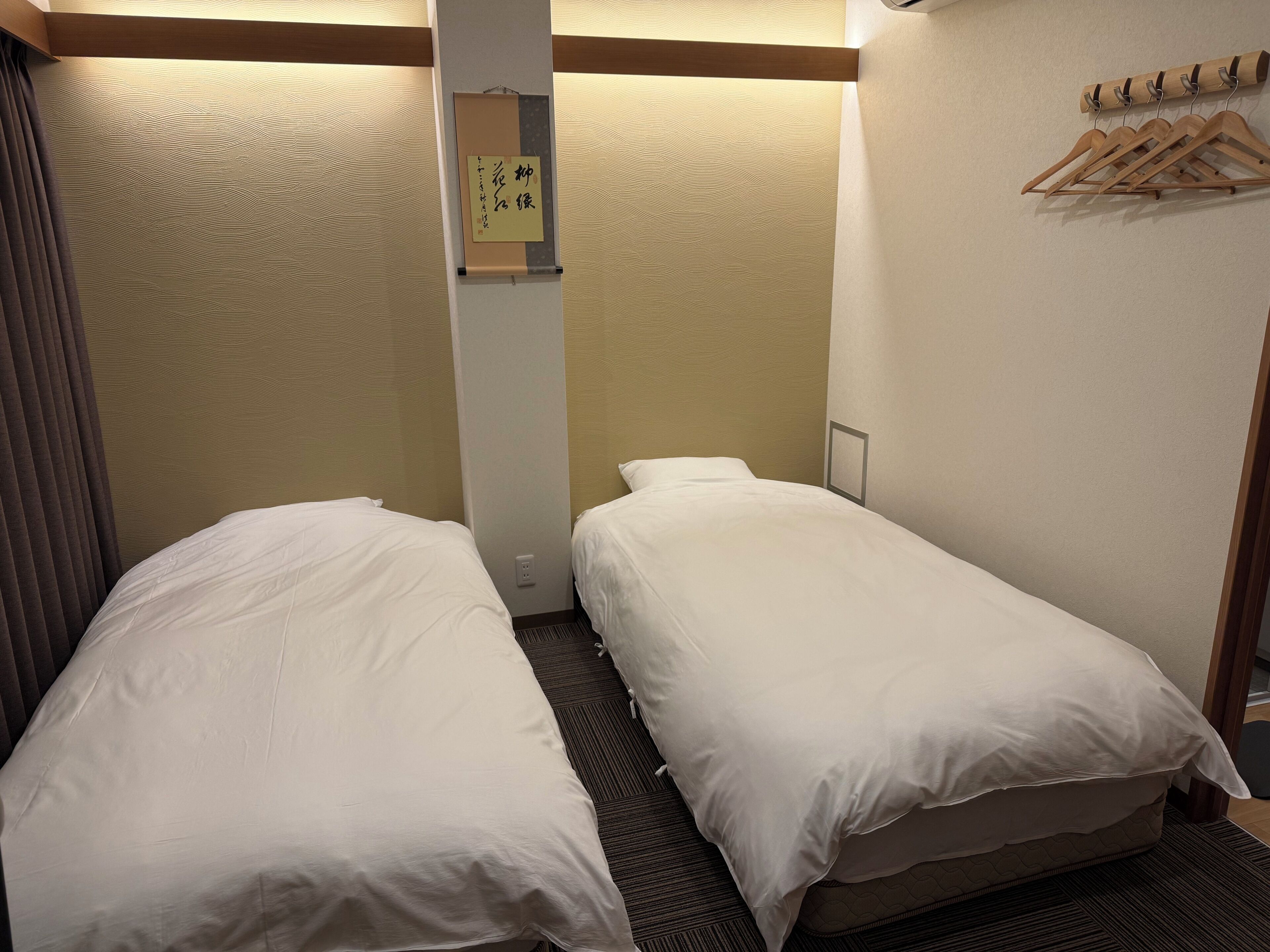 Classic Room | Blackout drapes, iron/ironing board, free WiFi