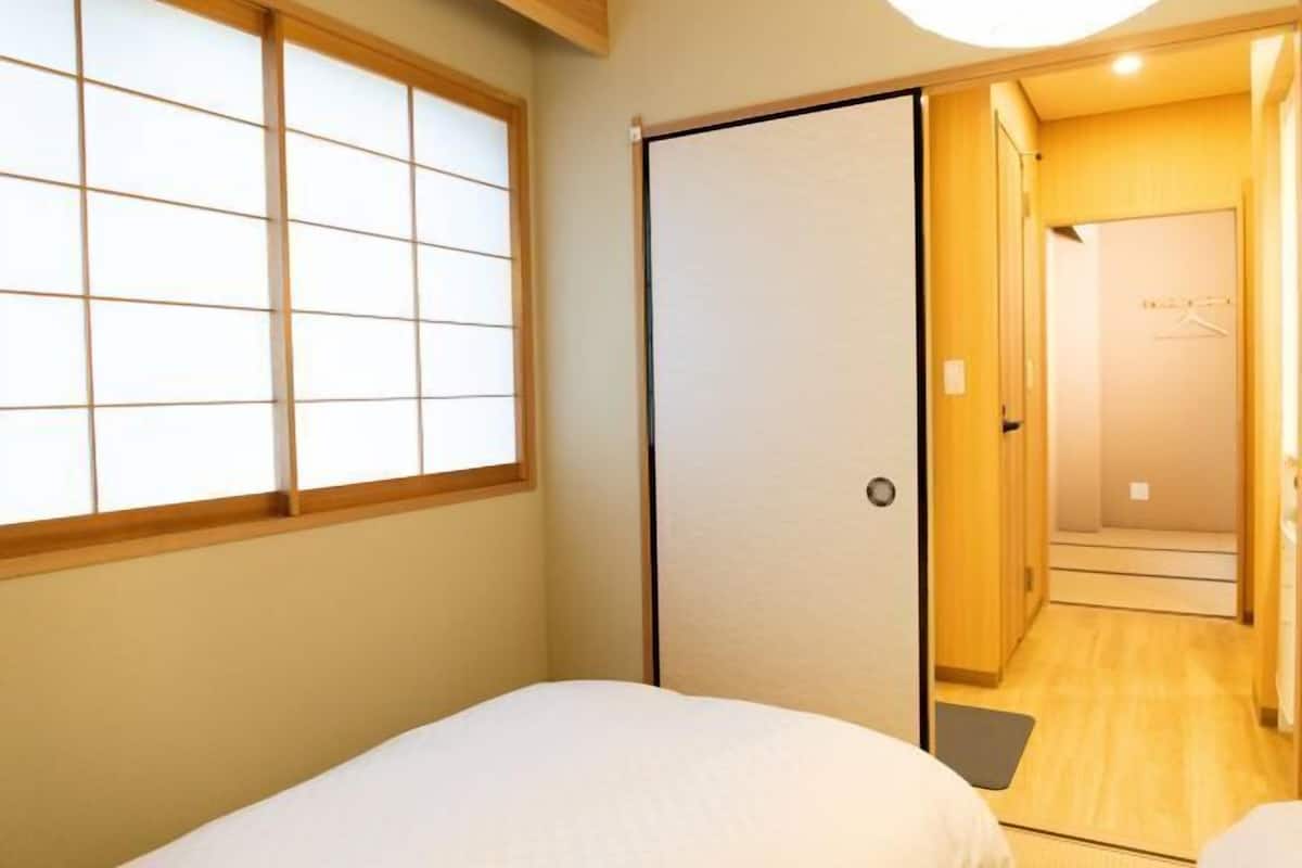 Blackout curtains, iron/ironing board, free WiFi