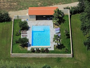 Beheizter Pool