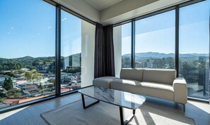 CABIN R DOUBLE | Individually decorated, individually furnished, free WiFi, bed sheets - Hillsnorkelbeach hotel (Samcheok)