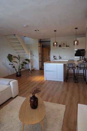 Smart-TV, Stereoanlage