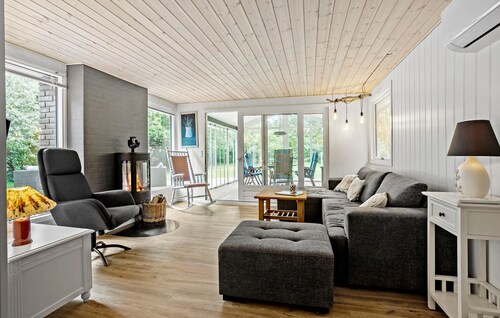 3 bedroom nice home in Thyholm