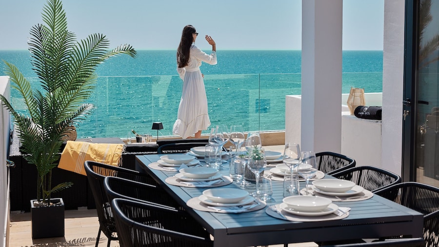 ANCON SUITES