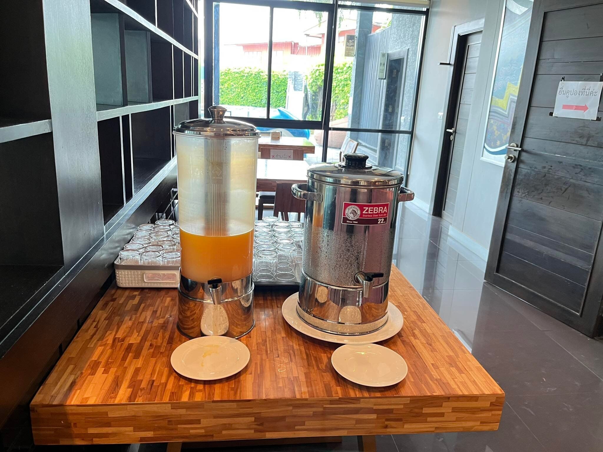 Desayuno buffet incluido todos los días 