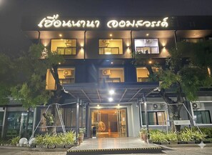 Fachada del alojamiento