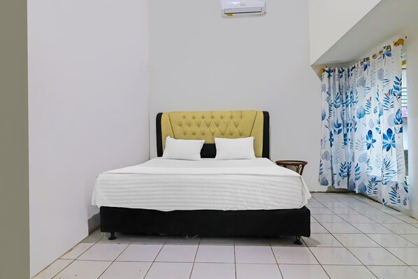 Family Double Room | Bed sheets - Hotel O Wisma Permata Syariah (Bangko)