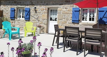 Charmante Maison Bretonne Nichée Dans un Cadre Bucolique, à Proximité de la Mer
