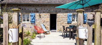 Charmante Maison Bretonne Nichée Dans un Cadre Bucolique, à Proximité de la Mer