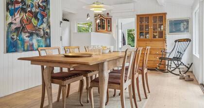 Nice home in Faxe Ladeplads with WiFi