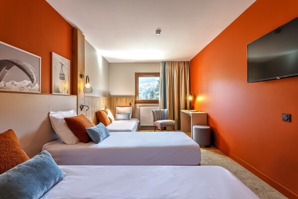 1 slaapkamer, luxe beddengoed, een kluis op de kamer, een bureau