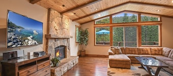 Luxury 5 Bedroom Home - Near Northstar