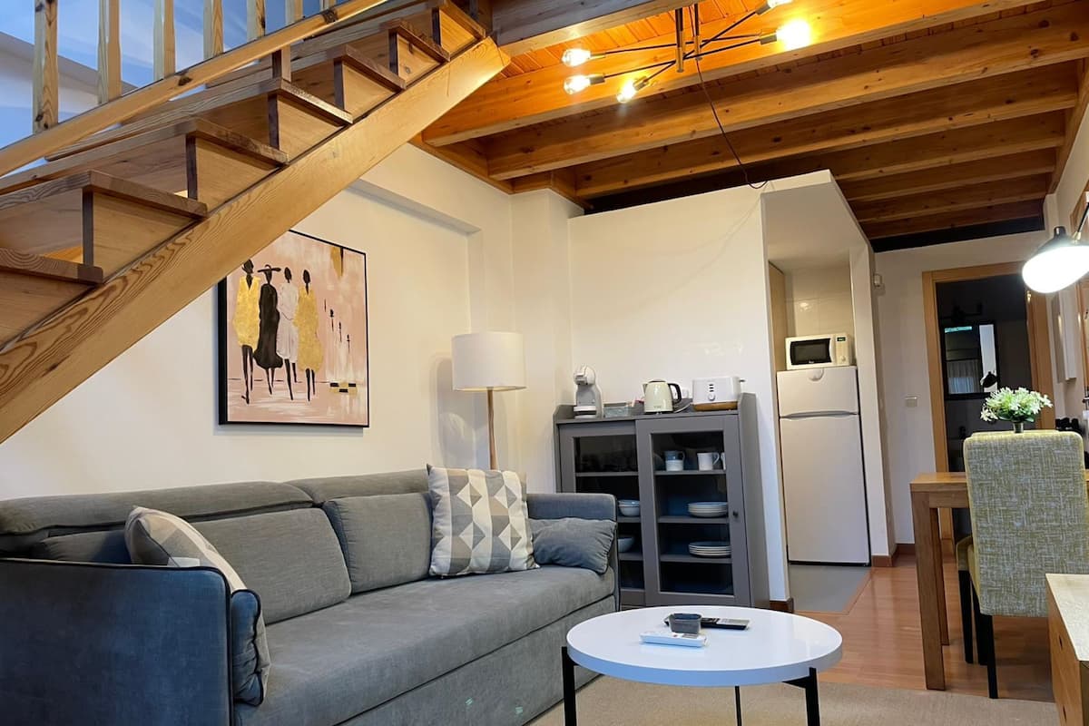 Cozy Loft | Living room | Smart TV