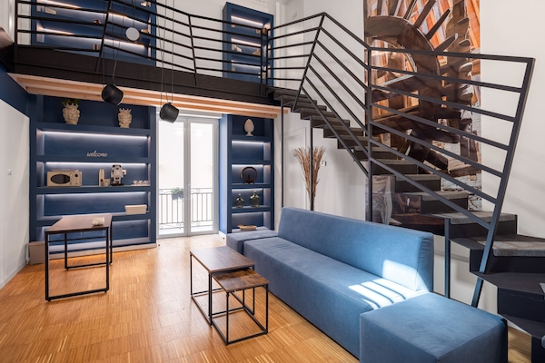 Televisión de pantalla plana de 25 pulgadas con canales digitales