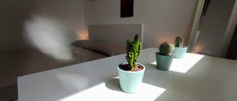 3 makuuhuonetta, silitysrauta/-lauta, Wi-Fi, vuodevaatteet