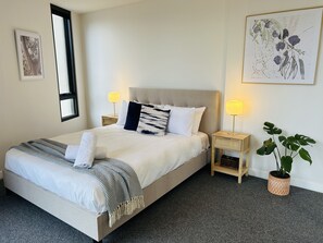 2 bedrooms, iron/ironing board, travel cot, free WiFi