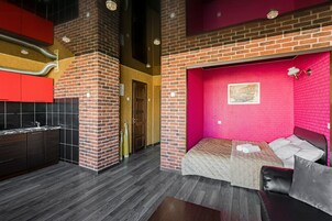 1 habitación, tabla de planchar con plancha y wifi gratis 