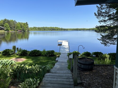 3 Bedroom house on peaceful clear water lake