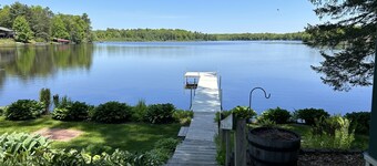 3 Bedroom house on peaceful clear water lake