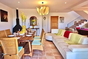 Dining - VILLA SOFIA SUPER LUXURY (Valldemossa)